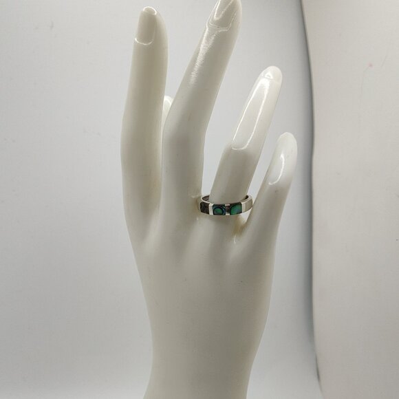 Vintage silver and abalone tile ring SZ 7 - Picture 2 of 9